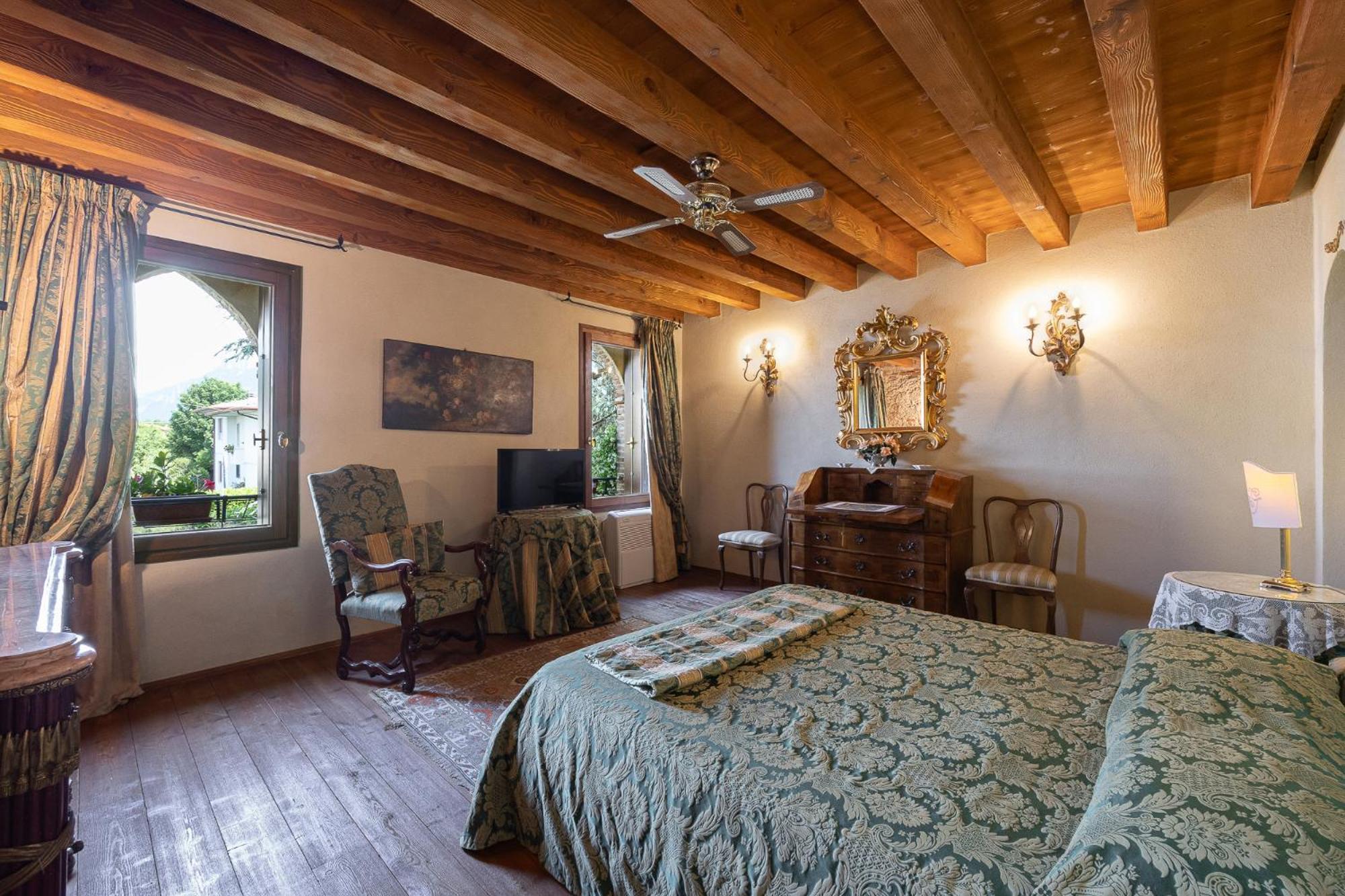 Locanda La Corte Dei Galli Carre Экстерьер фото