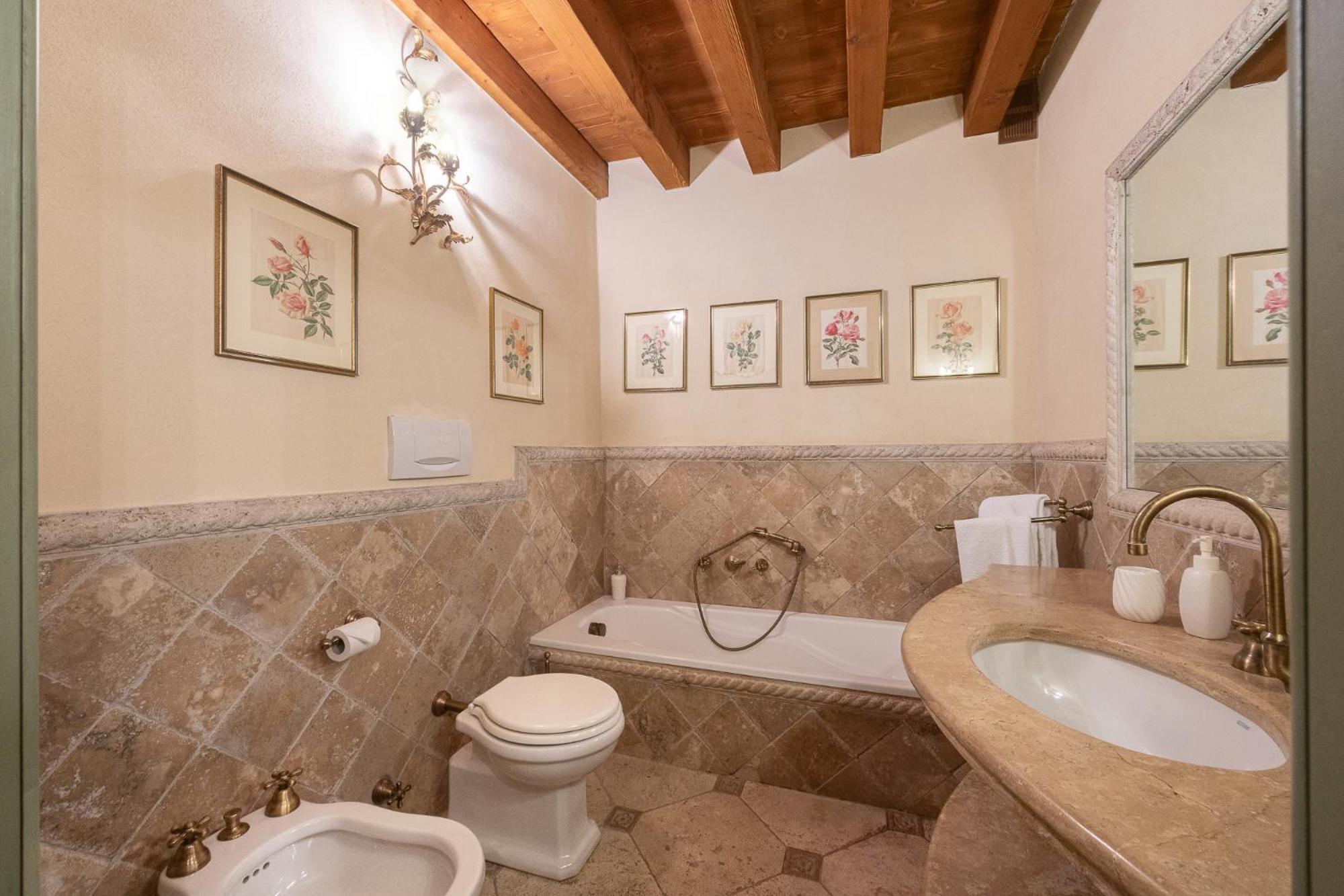 Locanda La Corte Dei Galli Carre Экстерьер фото