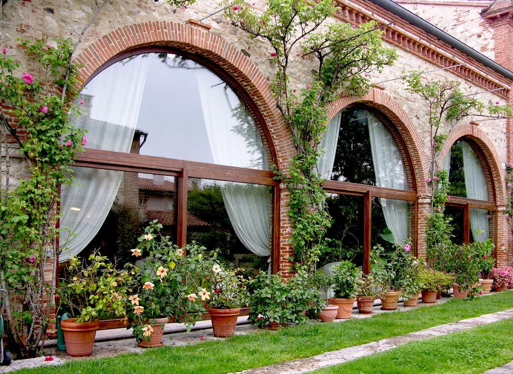 Locanda La Corte Dei Galli Carre Экстерьер фото